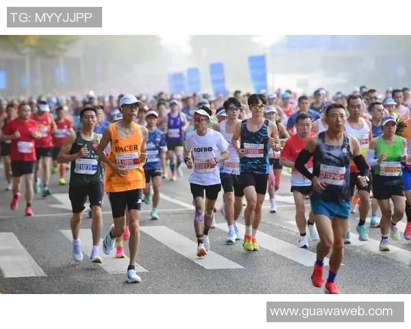深圳飞盘队在城市马拉松中的精彩表现与技术分析